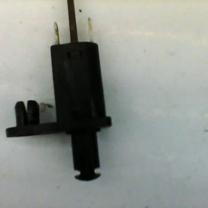 Foto de Interruptor de puerta trasera Piaggio X8 200 referencia 264-18-18353
