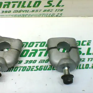 Foto de Puente sujeción del manillar Suzuki Marauder 250 referencia 146-19-20978 foto 3