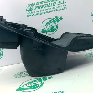 Foto de Porta-casco Piaggio LIBERTY 125 - 05-08 referencia 294-23-45185 foto 8