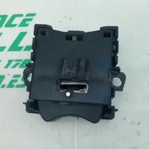 Foto de Boton de apertura de asiento Honda PCX 2017 referencia 231-24-48447 foto 1