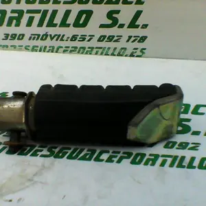 Foto de Reposapies trasero izquierdo Yamaha YBR 125 i referencia 171-21-30493 foto 4