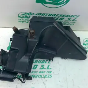 Foto de Caja de filtro Suzuki RV 125 referencia 146-23-44952 foto 3