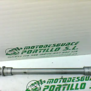 Foto de Eje de rueda delantera Honda S-wing 125 referencia 241-19-22749