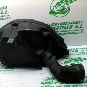 Foto de Caja de filtro Honda Pcx 125 referencia 181-23-46195 foto 2