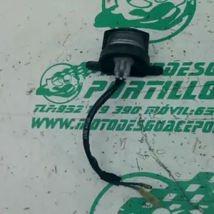 Foto de Luz de matricula Honda SH 125 2018 referencia 327-24-48760 foto 2