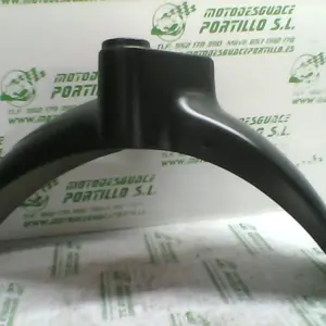 Foto de Guardabarro delantero Kymco People´s 125 referencia 171-17-13214 foto 2