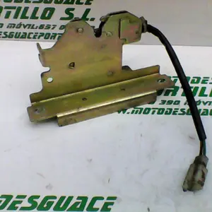 Foto de Cerradura del asiento Kymco Super Dink 125 referencia 100-22-36565 foto 7