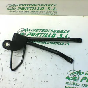Foto de Estribera trasera derecha Yamaha TZR 50 2T 3 referencia 221-19-22258