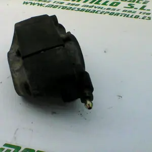 Foto de Pinza de freno delantera Piaggio ZIP AIRE 2T 3 50 referencia 81-19-18174 foto 3