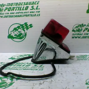 Foto de Piloto trasero Suzuki Intruder 250 referencia 391-23-46924 foto 5