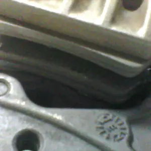 Foto de Pinza de freno delantera Suzuki Burgman 125 referencia 48-18-14551 foto 2