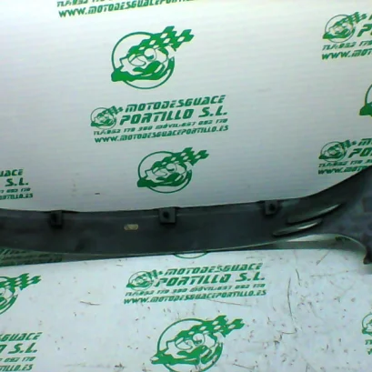 Foto de Quilla izquierda Vespa GT 200 L referencia 138-22-34348