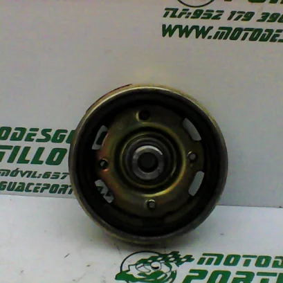 Foto de Plato magnetico Kymco Bet&win 50 referencia 51-19-20117