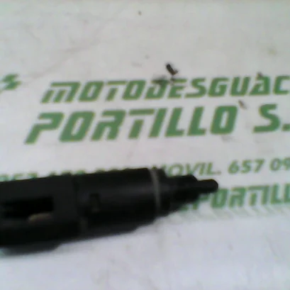 Foto de Sensor de freno delantero Piaggio X8 125 referencia 86-19-18696