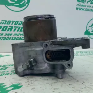 Foto de Cilindro y pistón Honda SH 300 I referencia 364-23-46124 foto 9