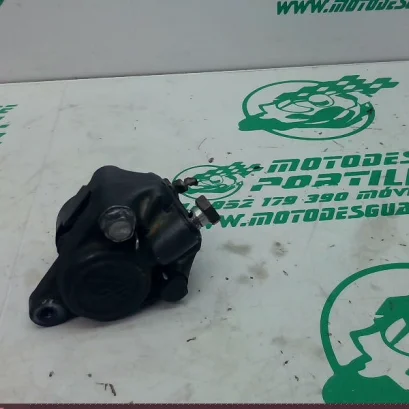 Foto de Pinza de freno delantera Suzuki RMX 50 referencia 275-21-41039