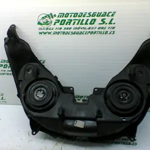 Foto de Faro delantero Yamaha XMAX 250 referencia 213-19-37383 foto 5