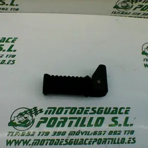 Foto de Reposapies trasero derecho Kawasaki Eliminator 125 referencia 274-18-17421