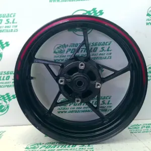 Foto de Llanta trasera Kawasaki Z 900 referencia 6-24-47626 foto 3