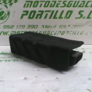 Foto de Estribera trasera izquierda Honda PS 125 referencia 106-24-47713 foto 4