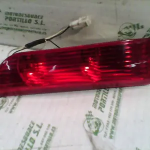 Foto de Intermitente trasero derecho Piaggio X8 125 referencia 350-19-25875 foto 1