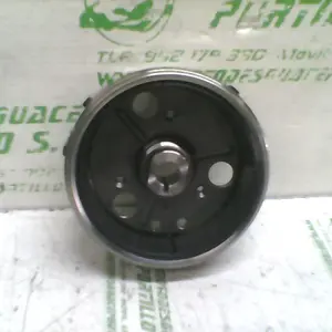 Foto de Plato magnetico Suzuki MARAUDER 125I referencia 227-18-15617 foto 4