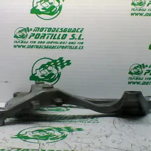Foto de Basculante Honda Dylan 125 referencia 352-22-38658 foto 3