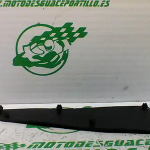 Foto de Alfombrilla izquierda Kymco Super Dink 125 referencia 15-23-41667 foto 1