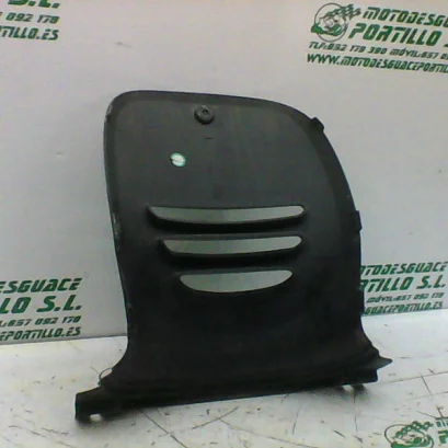 Foto de Tapa de bujia Sym FIDDLE 125-09 referencia 73-19-23833