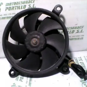 Foto de Ventilador del radiador Honda Forza 250 referencia 234-18-16130 foto 4