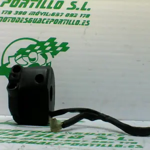 Foto de Piña derecha Yamaha TRICITY 125I referencia 307-21-35492 foto 3
