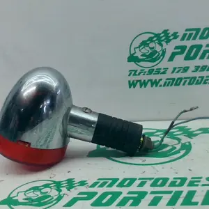 Foto de Intermitente trasero derecho Kymco VENOX 250 referencia 109-22-44515 foto 4