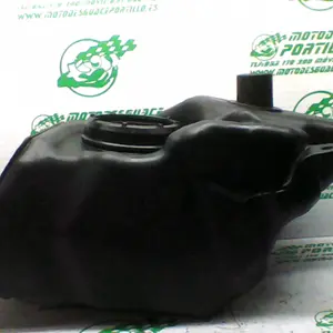 Foto de Deposito gasolina Yamaha X MAX 125 referencia 304-21-31379 foto 4