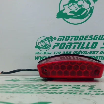Foto de Piloto trasero Ducati MONSTER S2R referencia 141-23-44023