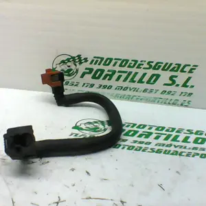 Foto de Latiguillo de gasolina Yamaha FZ1-N referencia 177-19-21727 foto 4
