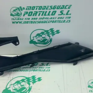 Foto de Carcasa lateral derecha Honda FORZA 125 referencia 396-25-48995 foto 7