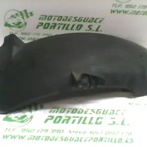 Foto de Guardabarro trasero Honda Dylan 125 referencia 352-22-38726 foto 4