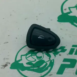 Foto de Interruptor de claxon Honda SH 125 2018 referencia 327-24-48782 foto 2