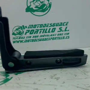 Foto de Reposapies trasero derecho Piaggio BEVERLY 300 I referencia 452-23-46536 foto 2