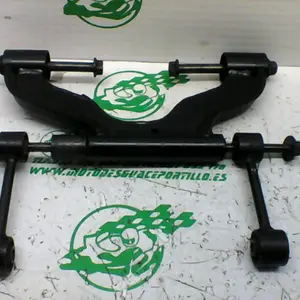 Foto de Soporte de motor Yamaha XMAX 250I referencia 283-22-37560