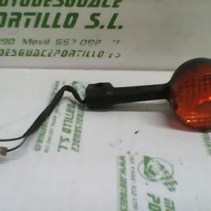 Foto de Intermitente delantero derecho Honda SKY 50 referencia 161-17-10856 foto 2
