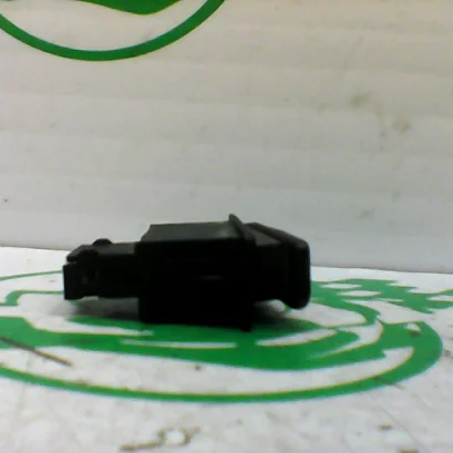 Foto de Interruptor de claxon Yamaha XMAX 250I referencia 283-22-37607