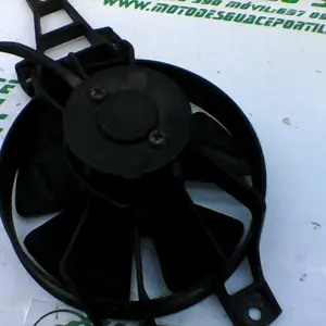Foto de Ventilador del radiador Piaggio X8 125 referencia 86-19-18726 foto 11