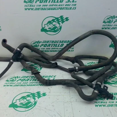 Foto de Tubería de agua Vespa Granturismo 125 referencia 426-22-44749