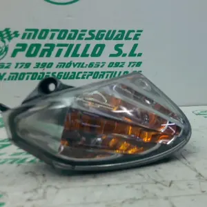 Foto de Intermitente trasero izquierdo Honda Pcx 125 referencia 181-23-46256 foto 17
