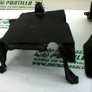 Foto de Tapa de cilindro Peugeot tweet 125 referencia 67-19-18897 foto 15