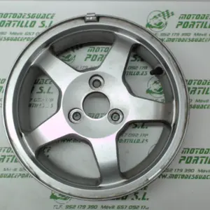 Foto de Llanta trasera Suzuki Burgman 250 i referencia 178-16-2022