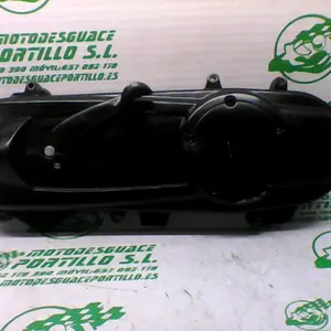 Foto de Tapa de cárter Peugeot Kisbee 50 4T referencia 466-22-45002 foto 4