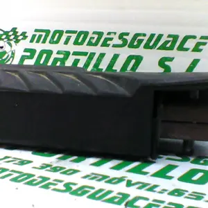 Foto de Reposapies trasero izquierdo Honda S-wing 125 referencia 241-19-22755 foto 7
