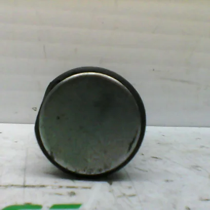 Foto de Reposapies trasero izquierdo Suzuki GN 250 referencia 152-21-39506